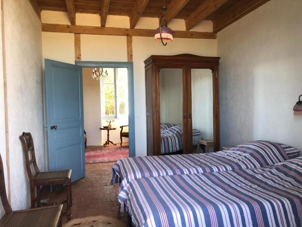 Le Tarde - Crecerelle Villa Saint-Désiré Kültér fotó